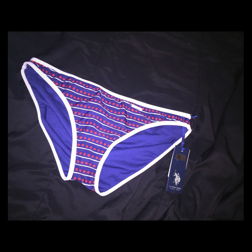 👙 Bikini bottoms